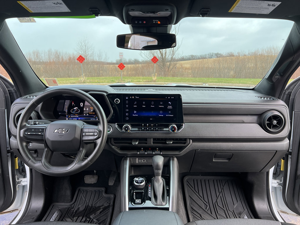 Used 2023 Chevrolet Colorado Trail Boss image 19