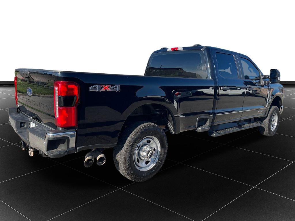 Used 2023 Ford F350 XL w/ 360-Degree Camera Package AWD/4WD image 5