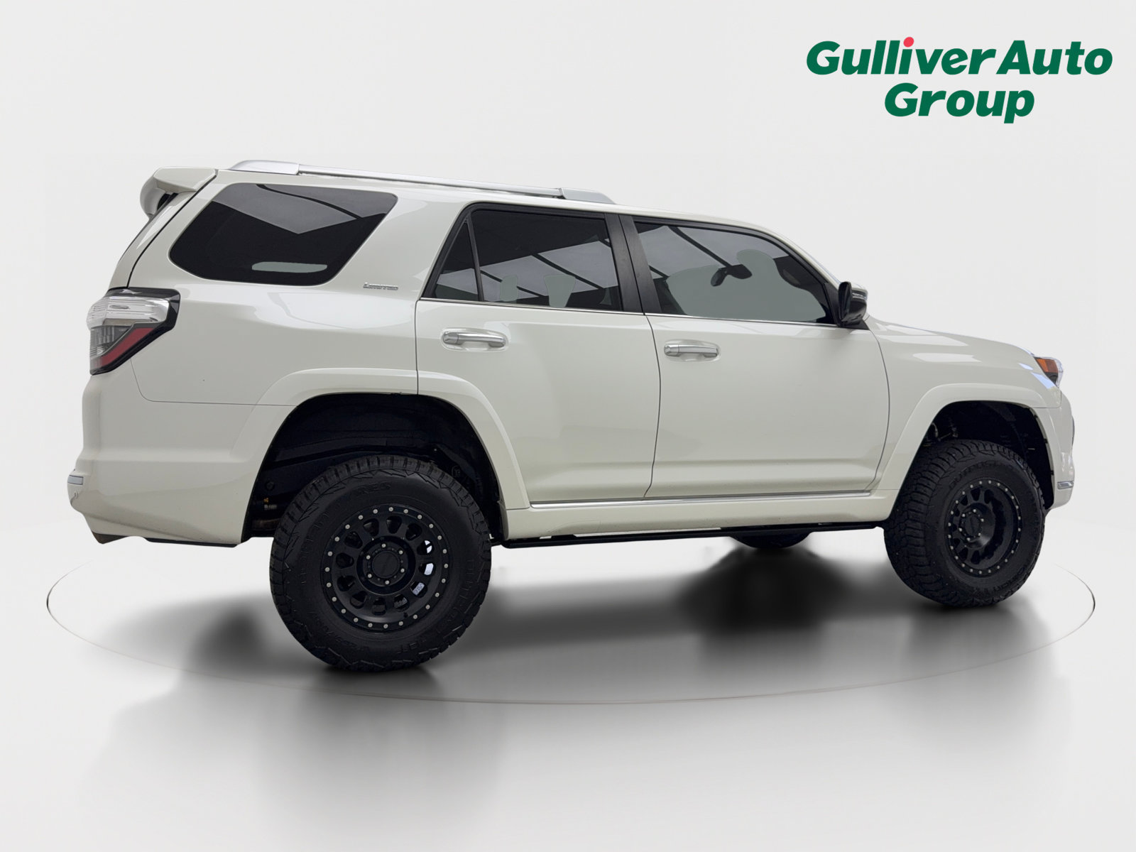 Used 2022 Toyota 4Runner Limited AWD/4WD image 9