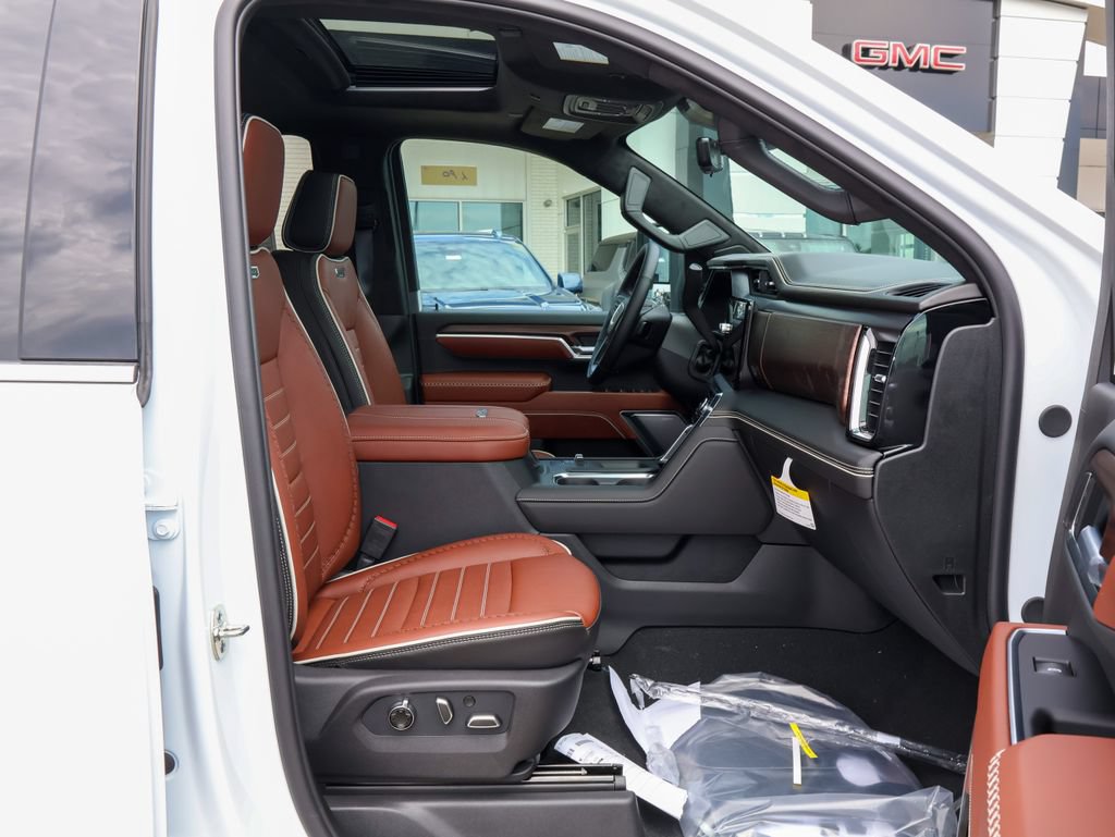 New 2026 GMC Sierra 3500 Denali Ultimate AWD/4WD image 34