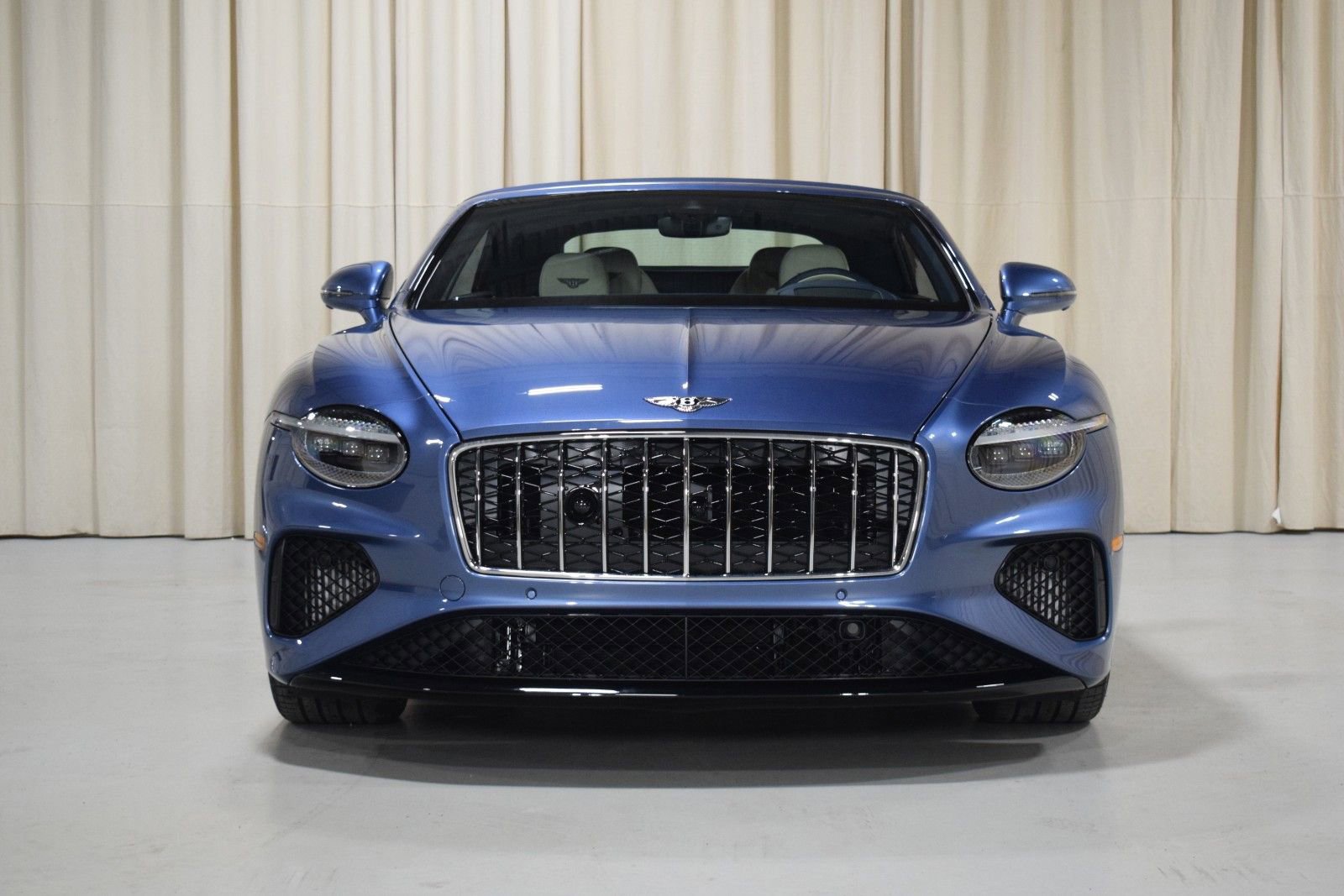 New 2026 Bentley Continental GTC AWD/4WD image 12