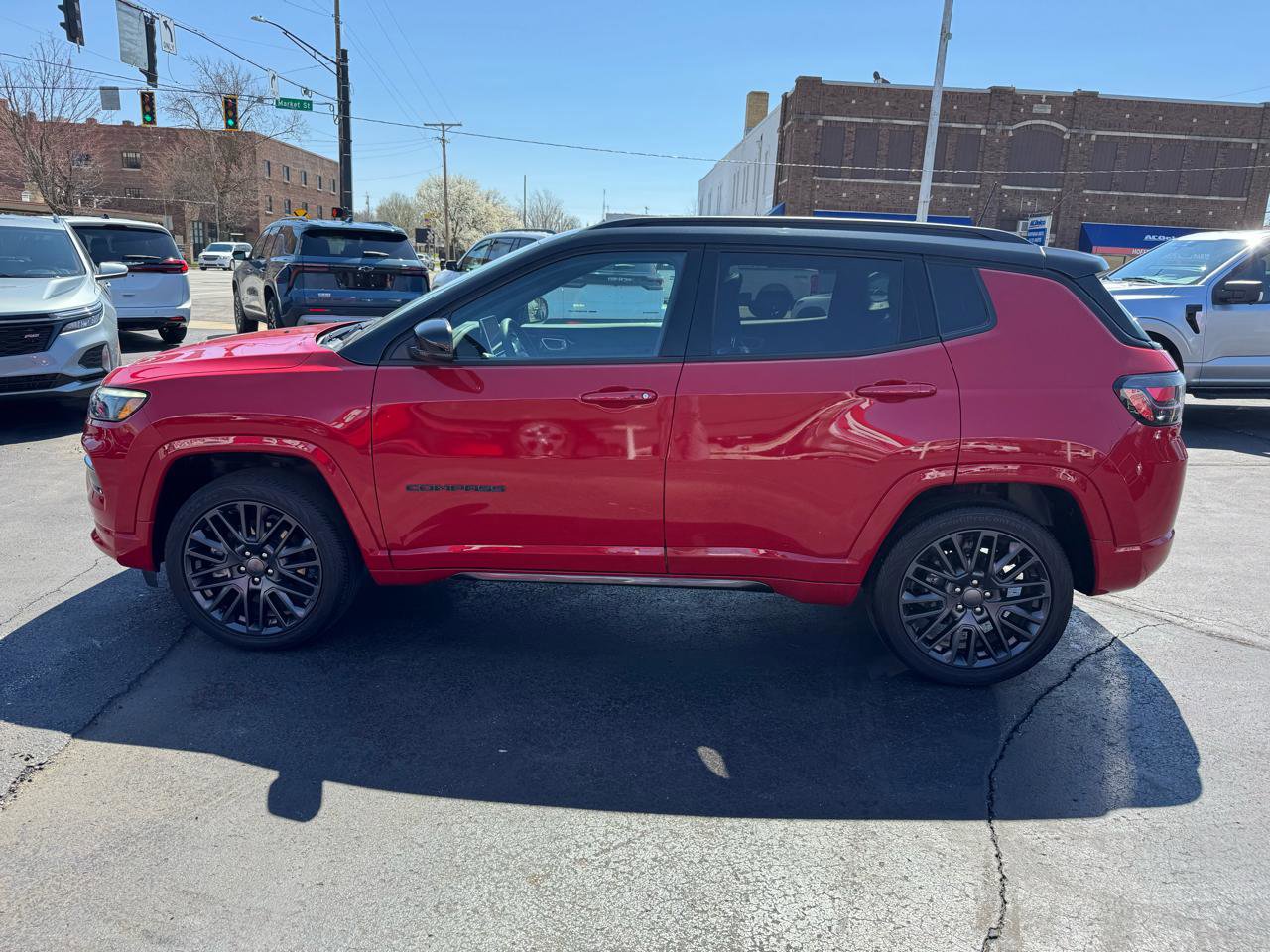 Used 2024 Jeep Compass Limited w/ High Altitude Package image 9