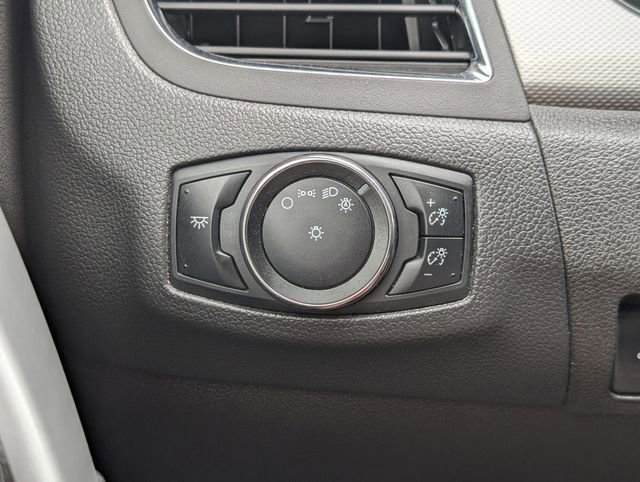 Used 2013 Ford Edge SEL image 30