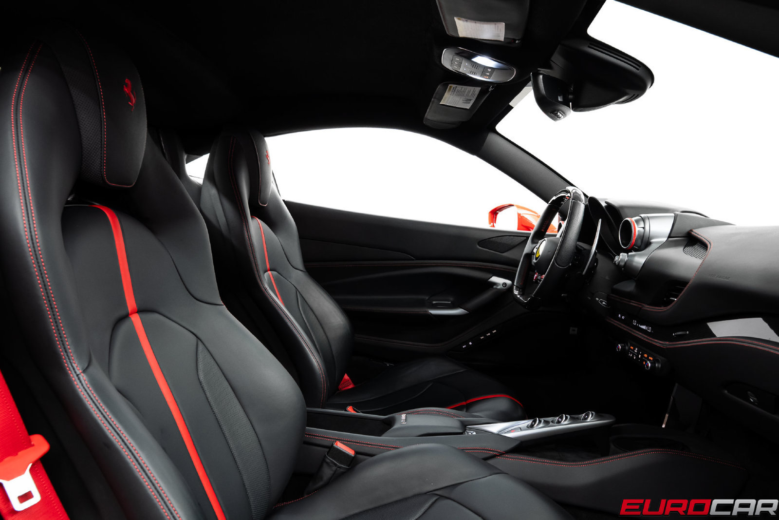 Used 2022 Ferrari F8 Tributo RWD image 39