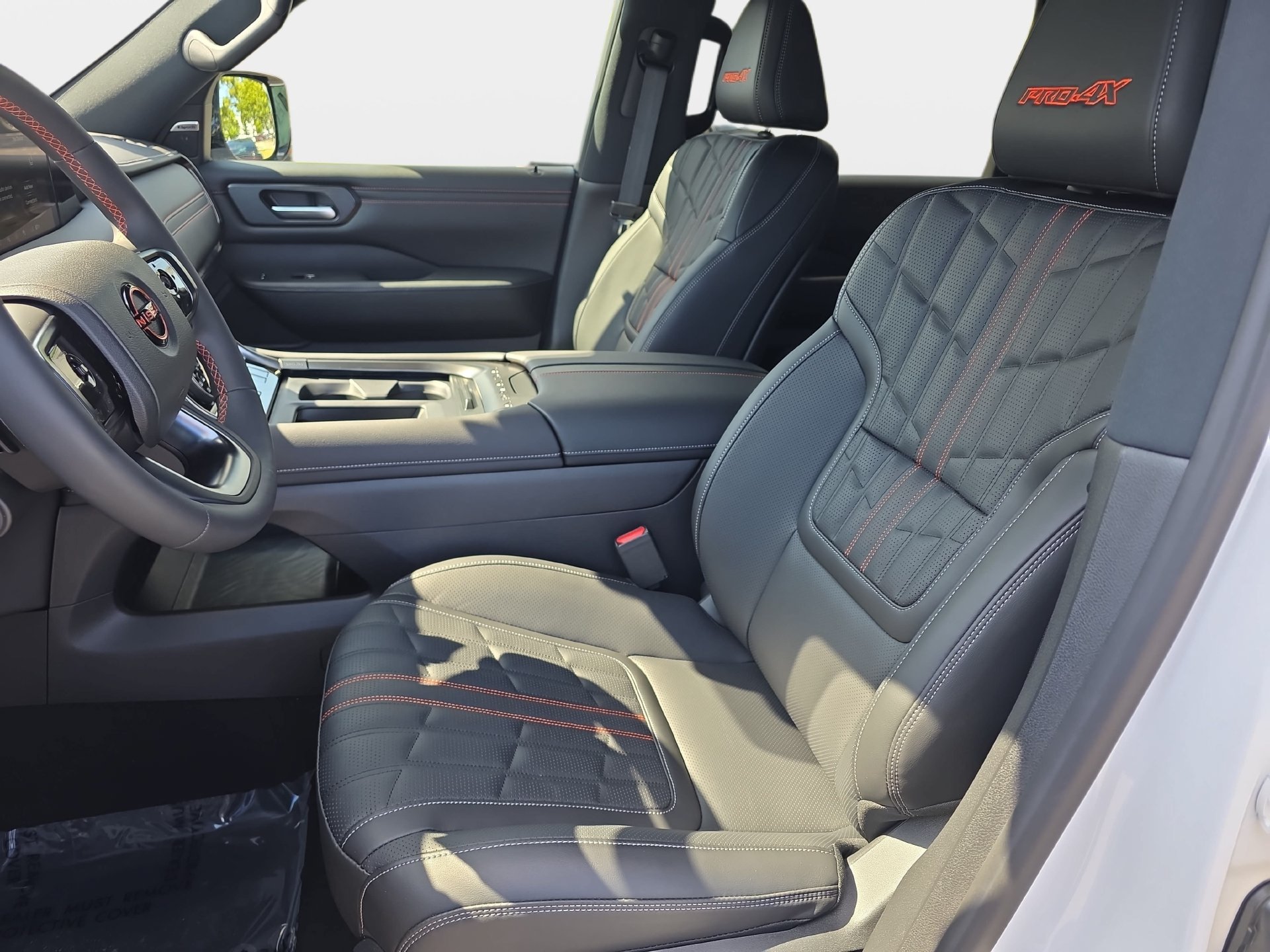 New 2026 Nissan Armada PRO-4X AWD/4WD image 15