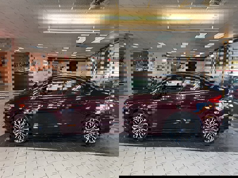 Used 2018 Ford Fusion SE w/ Fusion SE Technology Package image 2