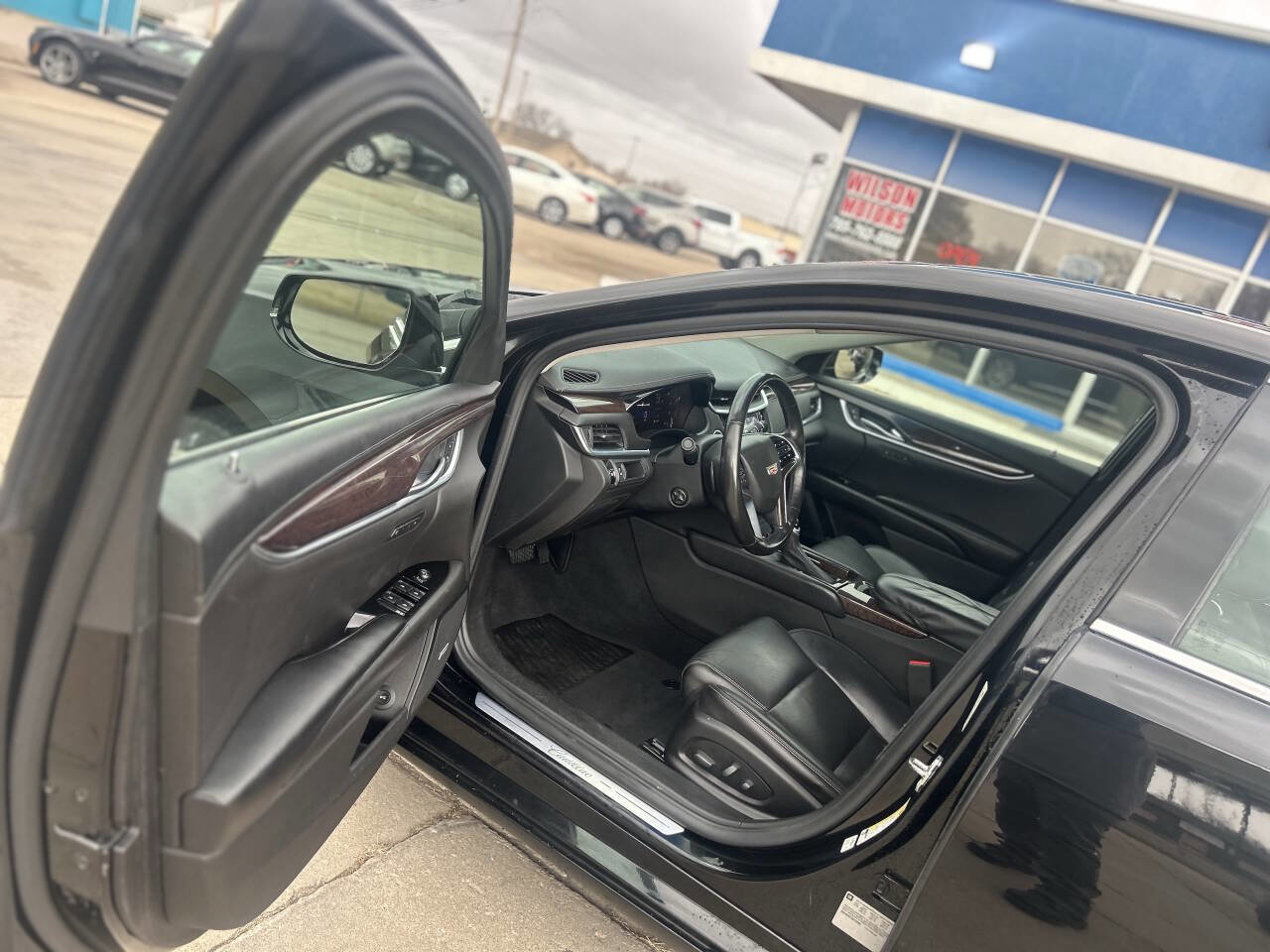 Used 2016 Cadillac XTS Luxury image 9