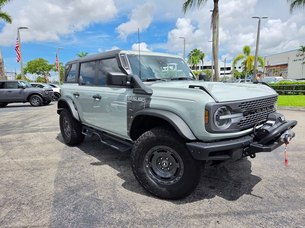 Used 2024 Ford Bronco Everglades AWD/4WD image 2