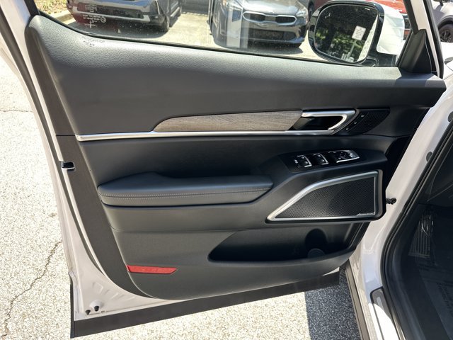 Certified 2021 Kia Telluride SX w/ SX Prestige Package AWD/4WD image 10