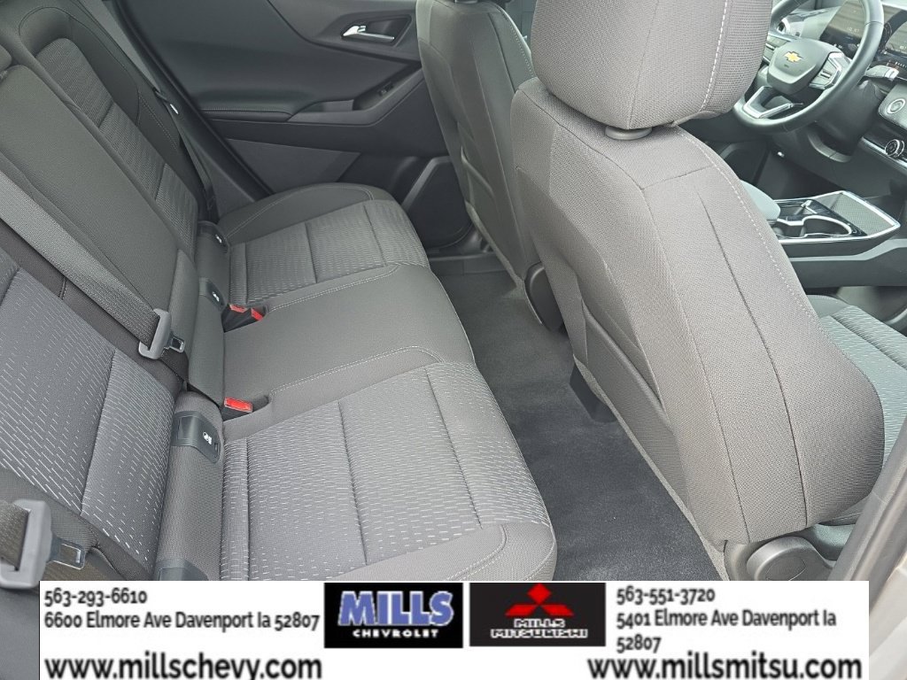 Used 2025 Chevrolet Equinox LT FWD image 18