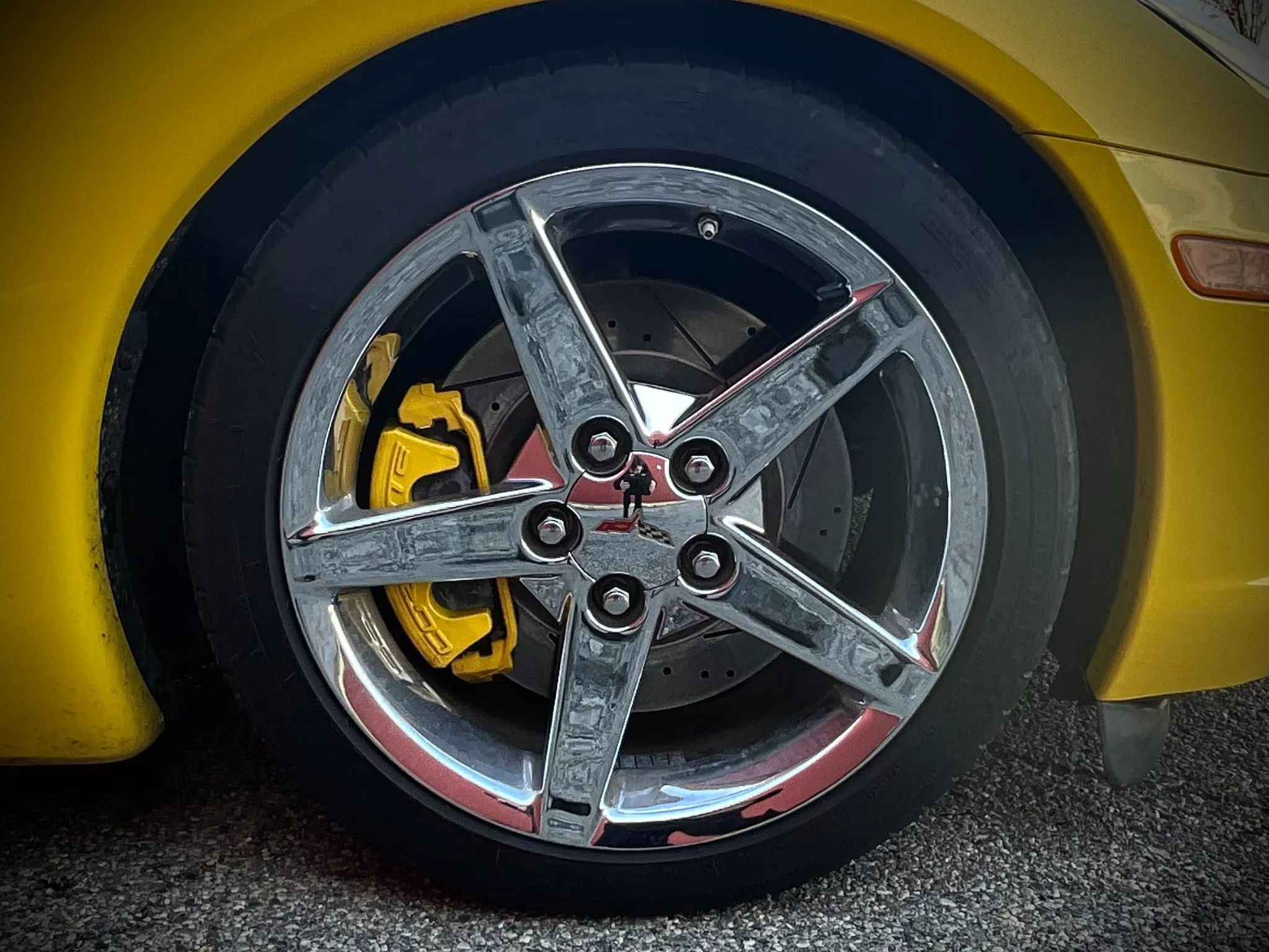 Used 2007 Chevrolet Corvette Coupe w/ Preferred Equipment Group image 26