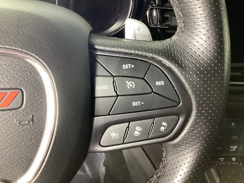 Used 2025 Dodge Durango R/T AWD/4WD image 15