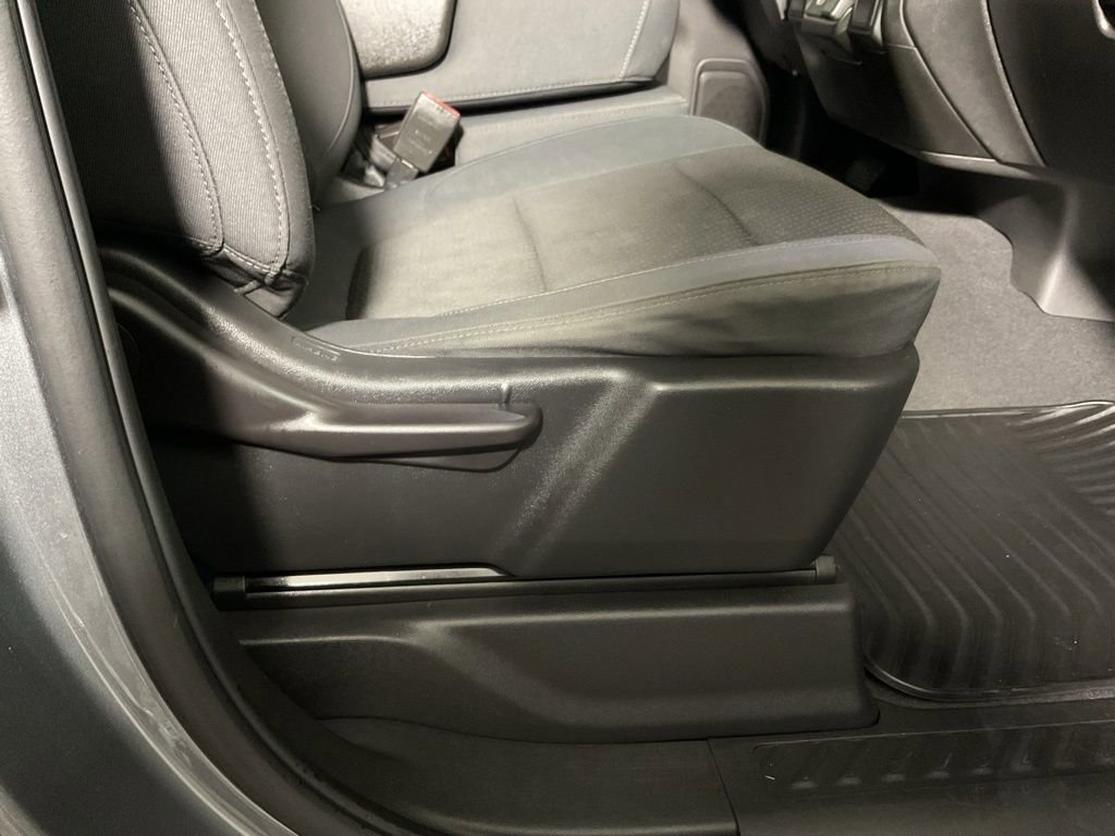 Used 2019 Chevrolet Silverado 1500 Custom Trail Boss w/ Custom Convenience Package AWD/4WD image 32