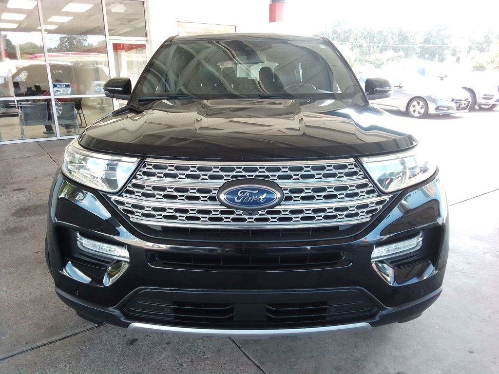 Used 2020 Ford Explorer Limited AWD/4WD image 3