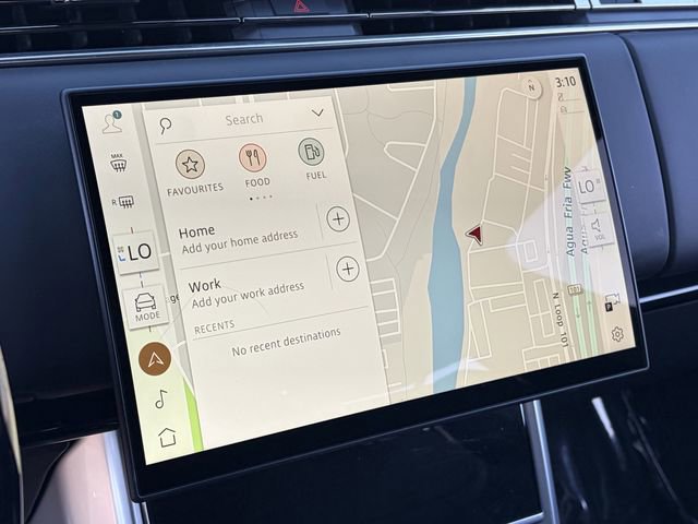 Used 2025 Land Rover Range Rover Autobiography image 14