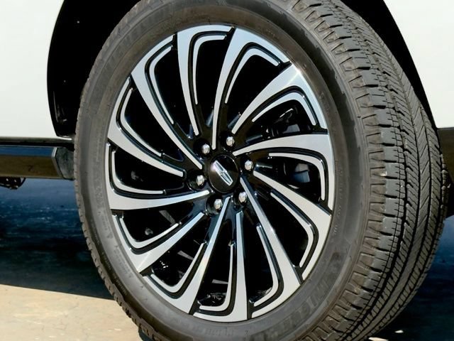 Used 2025 Lincoln Navigator L Black Label AWD/4WD image 11