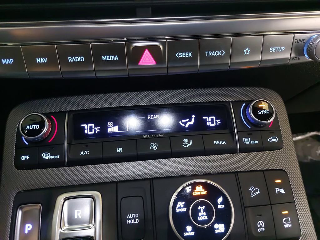 Used 2022 Hyundai Palisade Calligraphy image 25