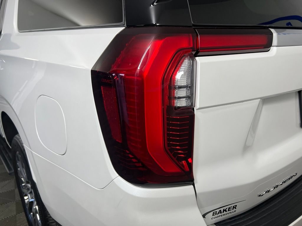 Used 2025 GMC Yukon XL Denali w/ Denali Reserve Package AWD/4WD image 48
