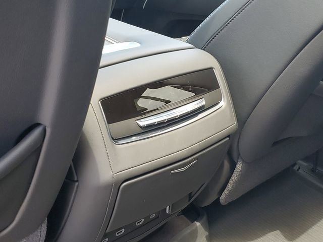 Certified 2024 Cadillac Escalade ESV Premium Luxury RWD image 30