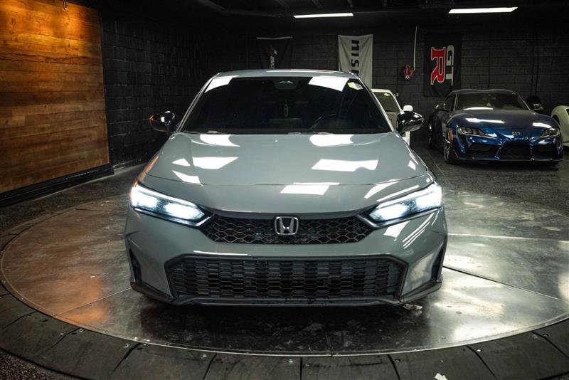Used 2025 Honda Civic Sport image 4
