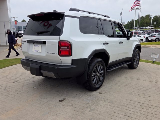 New 2027 Toyota Land Cruiser w/ Premium Package AWD/4WD image 13