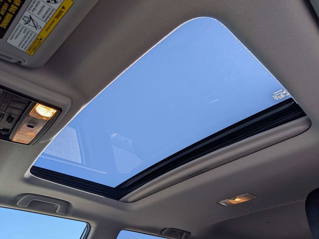 Used 2017 Toyota 4Runner SR5 Premium RWD image 21