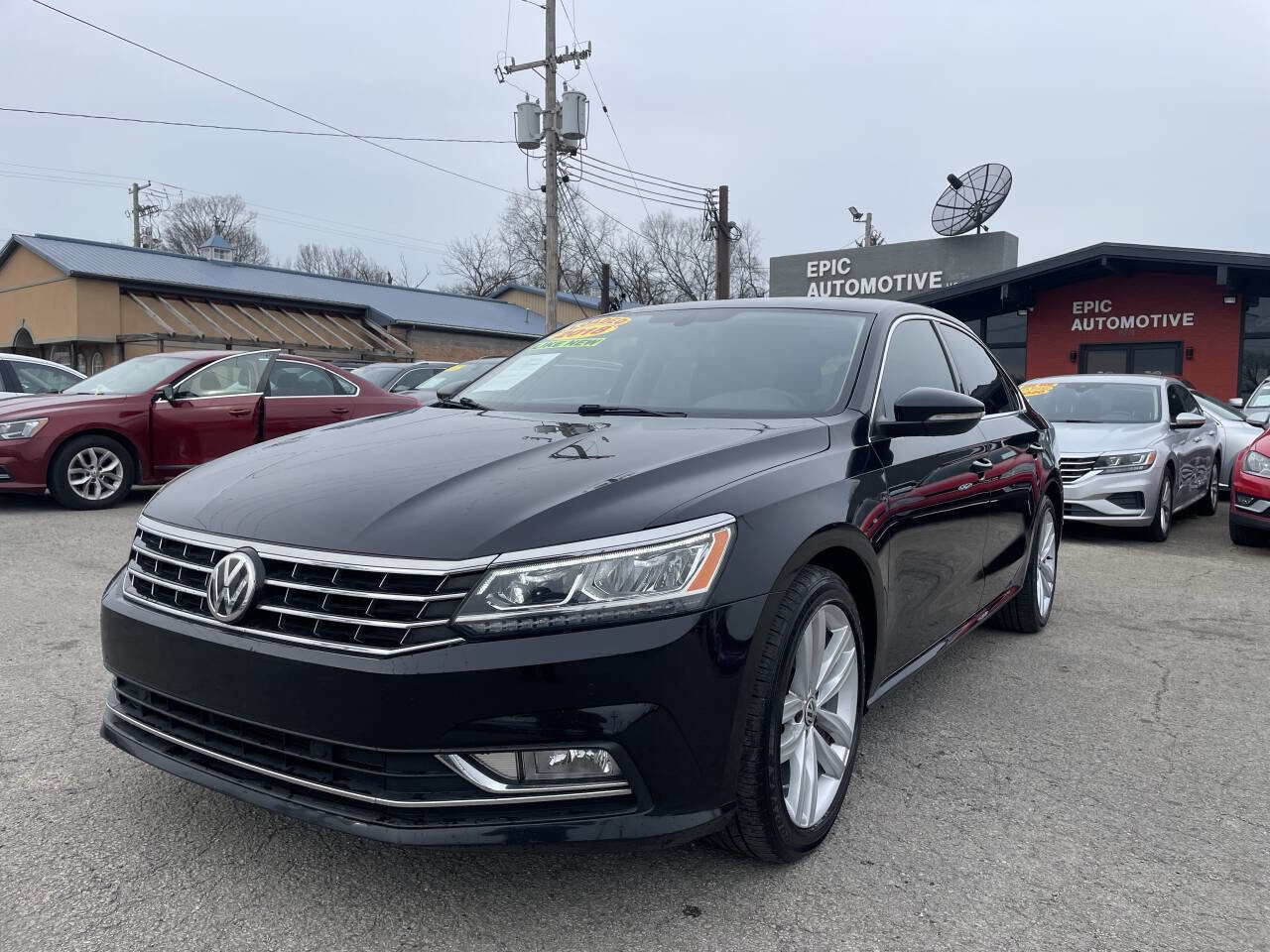 Used 2018 Volkswagen Passat 2.0T SE
