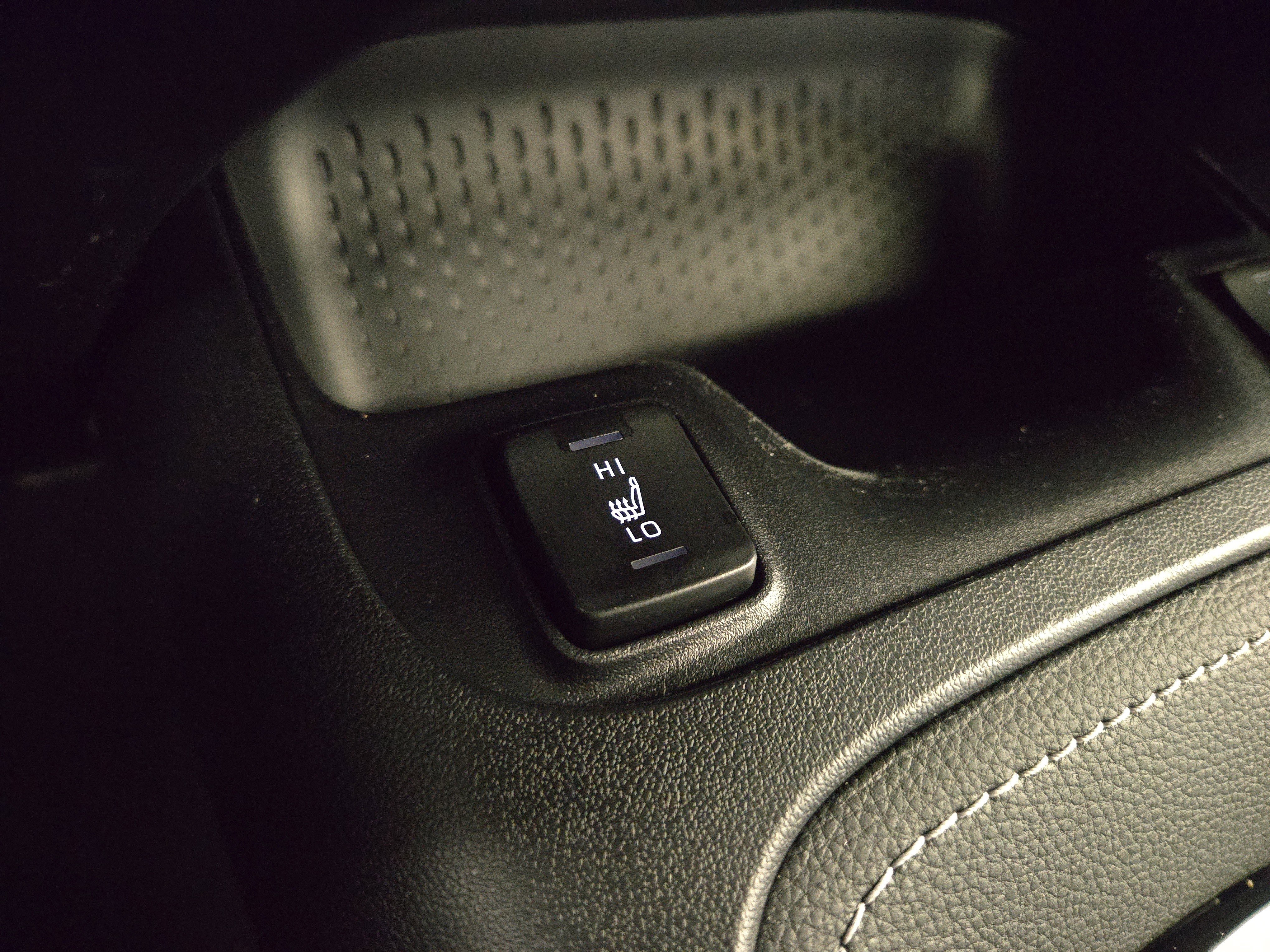 Used 2019 Toyota Corolla XSE image 25