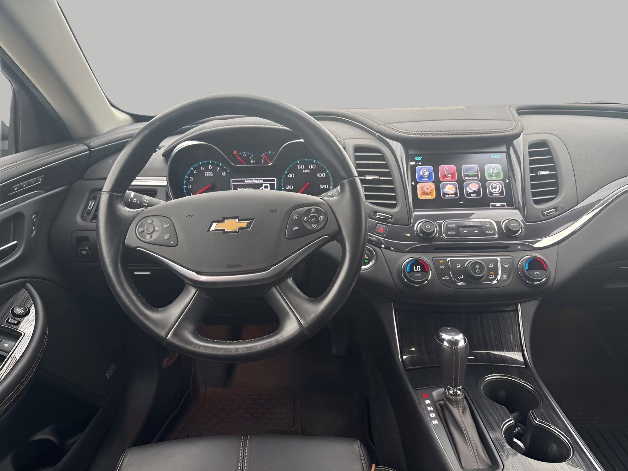 Used 2018 Chevrolet Impala Premier w/ Premier Confidence Package FWD image 16