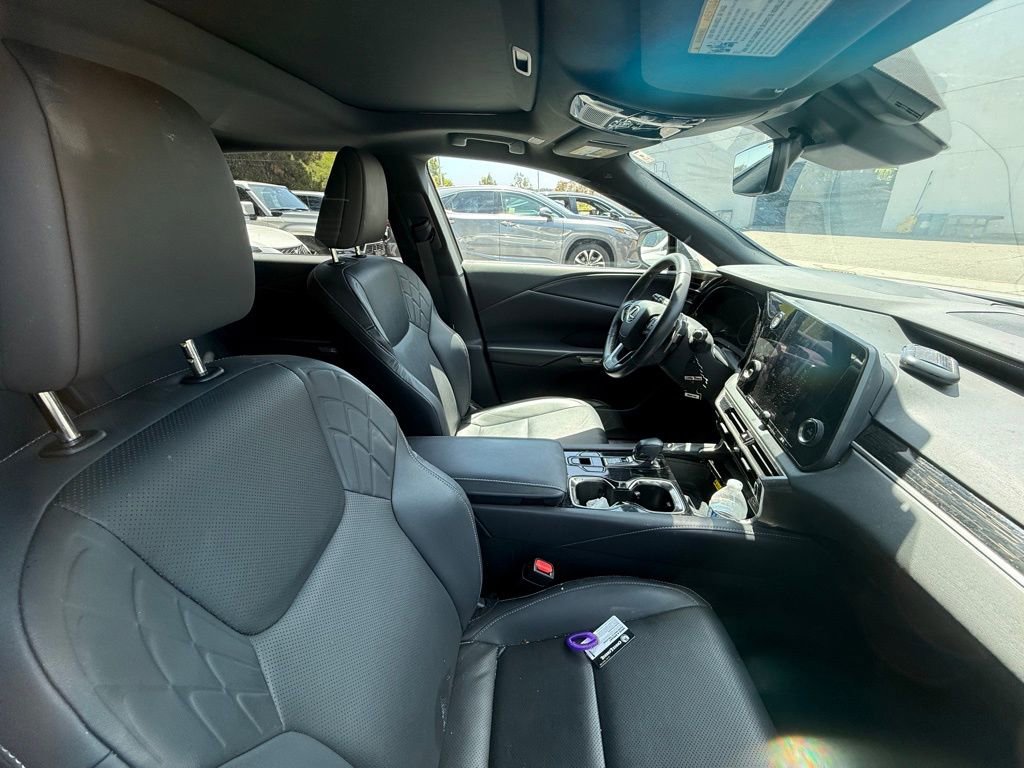 Certified 2023 Lexus RX 350 FWD w/ Cold Area Package image 8