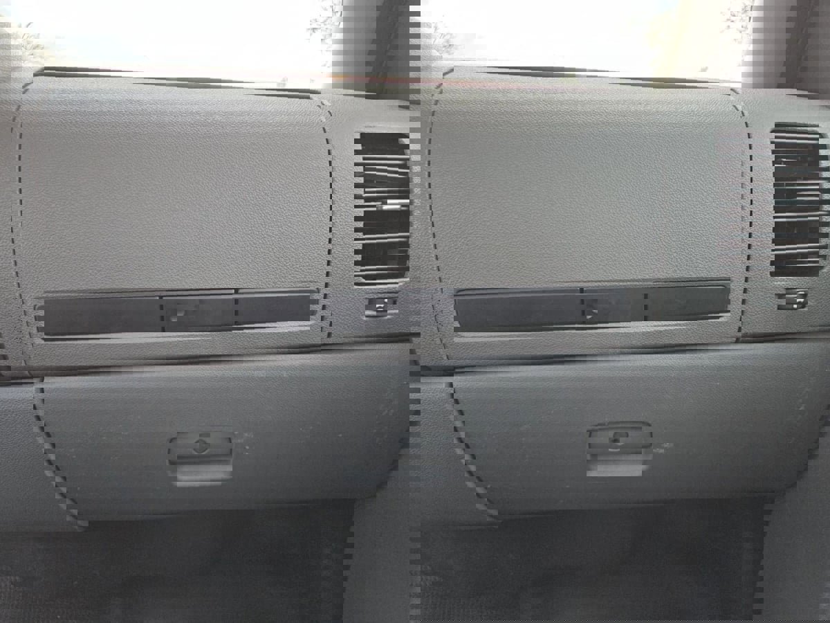 Used 2014 Chevrolet Silverado 3500 W/T image 24