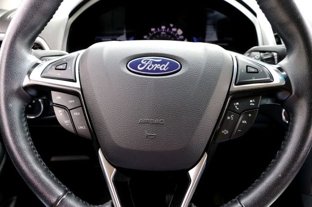 Used 2024 Ford Edge SEL AWD/4WD image 11