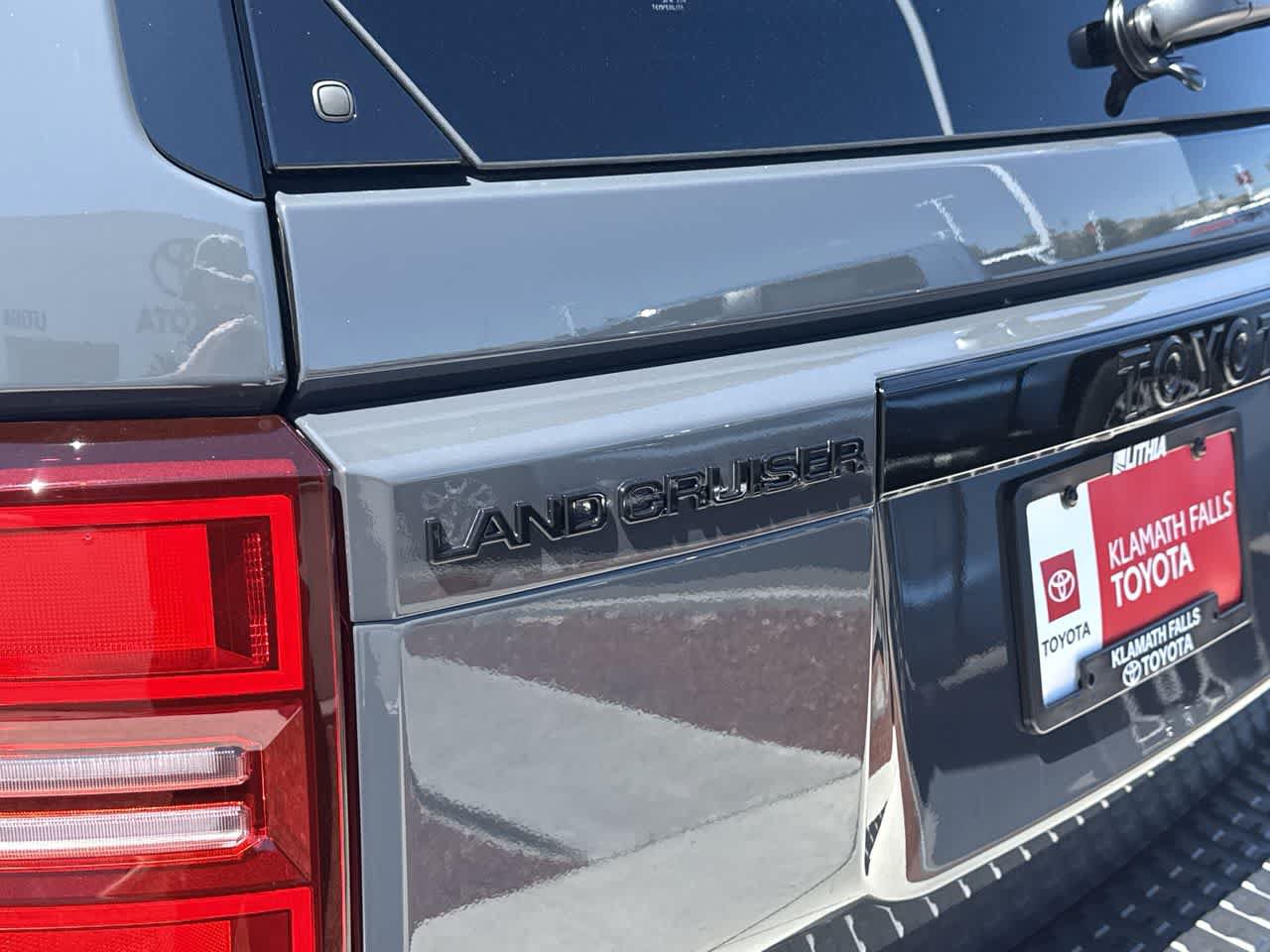 New 2027 Toyota Land Cruiser AWD/4WD image 9