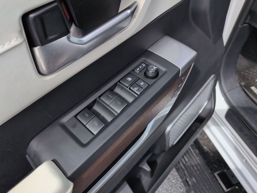 Used 2024 Toyota Sequoia Capstone AWD/4WD image 11