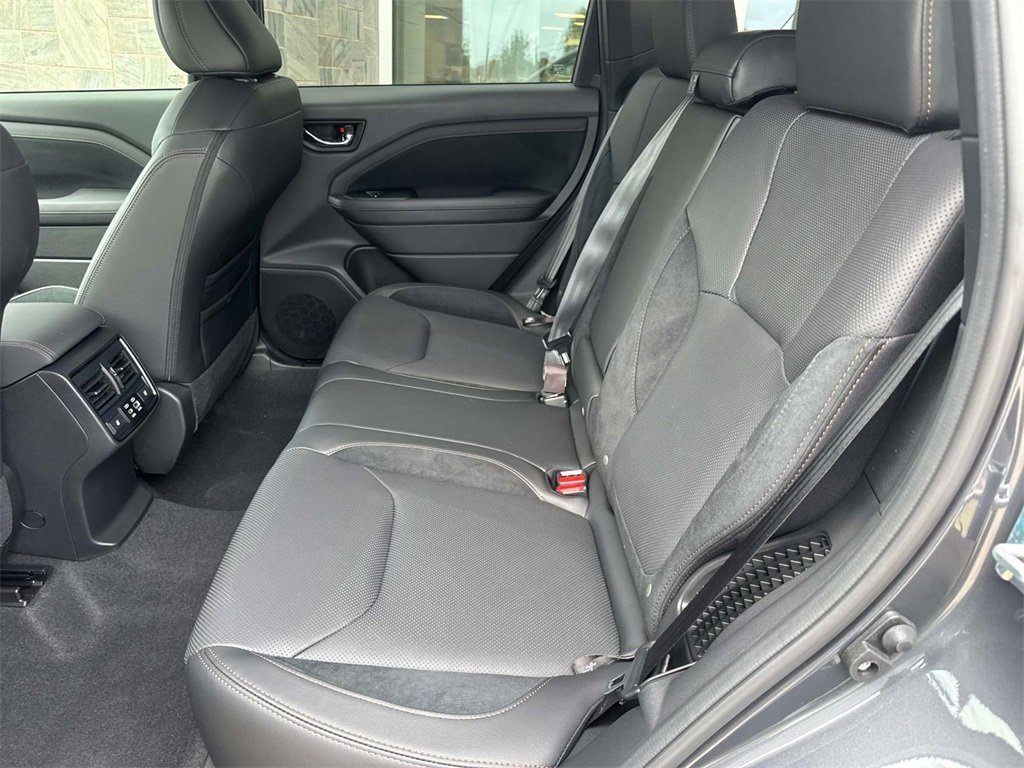 New 2025 Subaru Forester Touring image 8