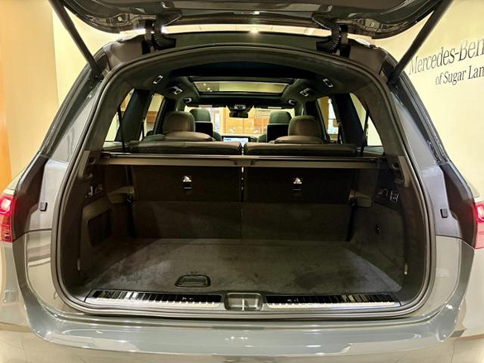 New 2026 Mercedes-Benz GLS 63 AMG 4MATIC image 25