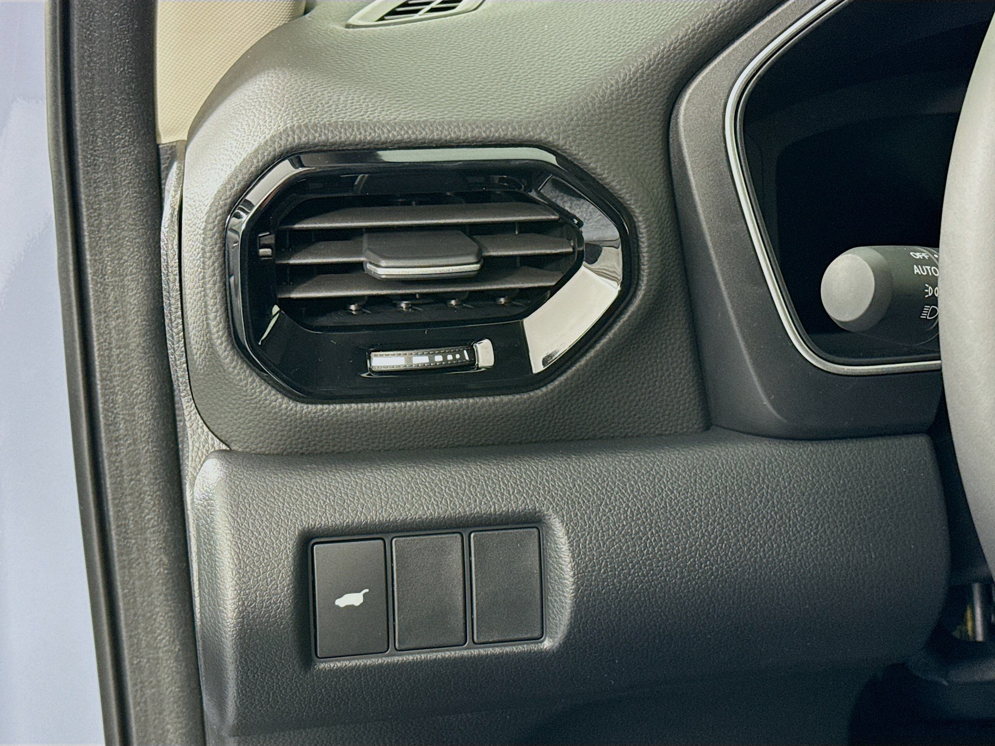 New 2026 Honda Pilot Touring image 10