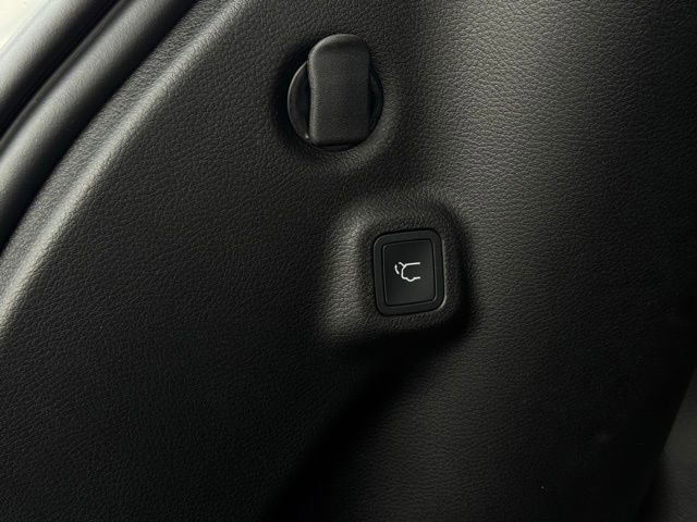 New 2026 Jeep Compass Limited image 10