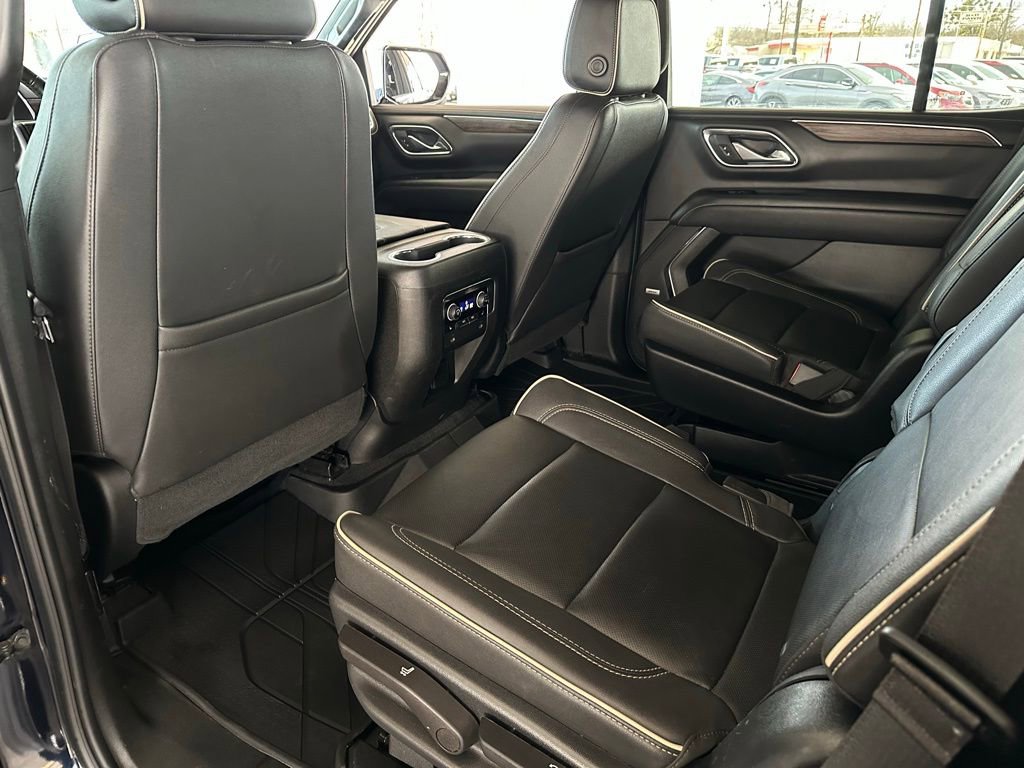 Used 2023 Chevrolet Tahoe Premier image 16