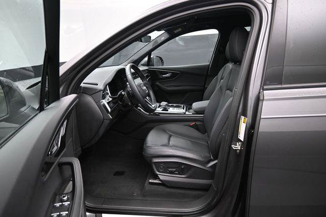 Certified 2025 Audi Q7 2.0T Premium Plus w/ Premium Plus Package AWD/4WD image 9