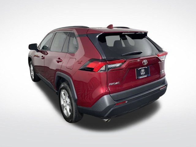 Used 2021 Toyota RAV4 XLE AWD/4WD image 34
