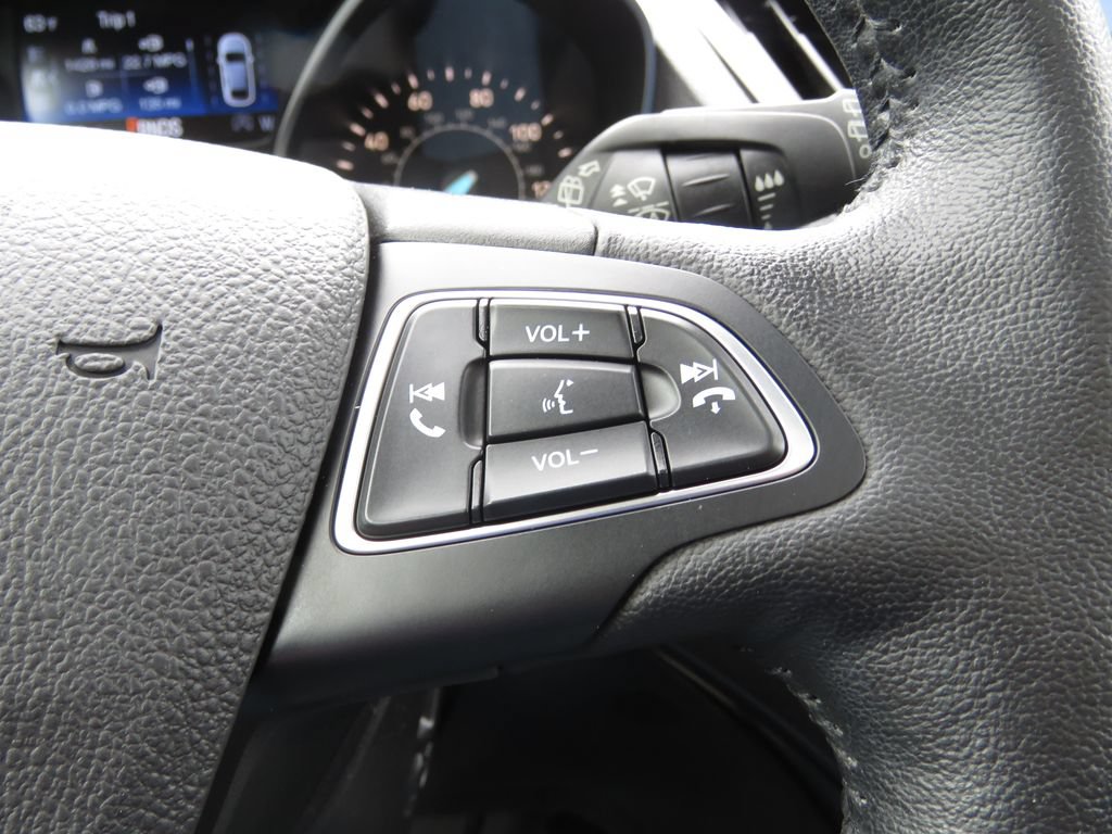 Used 2019 Ford Escape Titanium AWD/4WD image 23