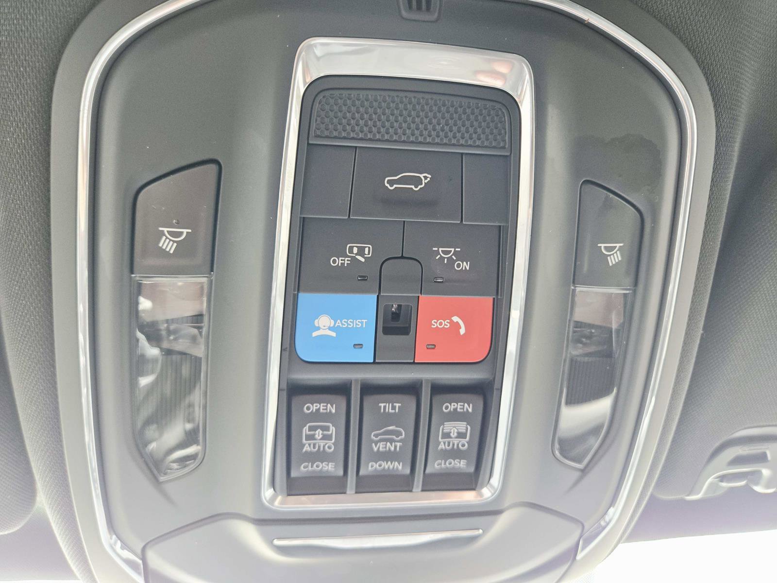 Used 2024 Jeep Wagoneer Series II w/ Convenience Group I AWD/4WD image 40