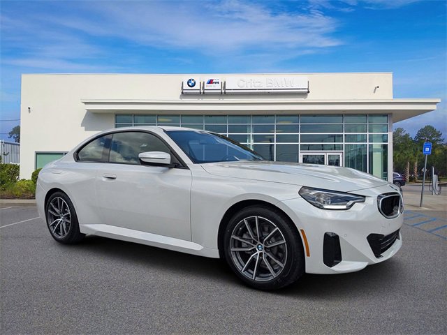 New 2025 BMW 230i Coupe w/ Convenience Package