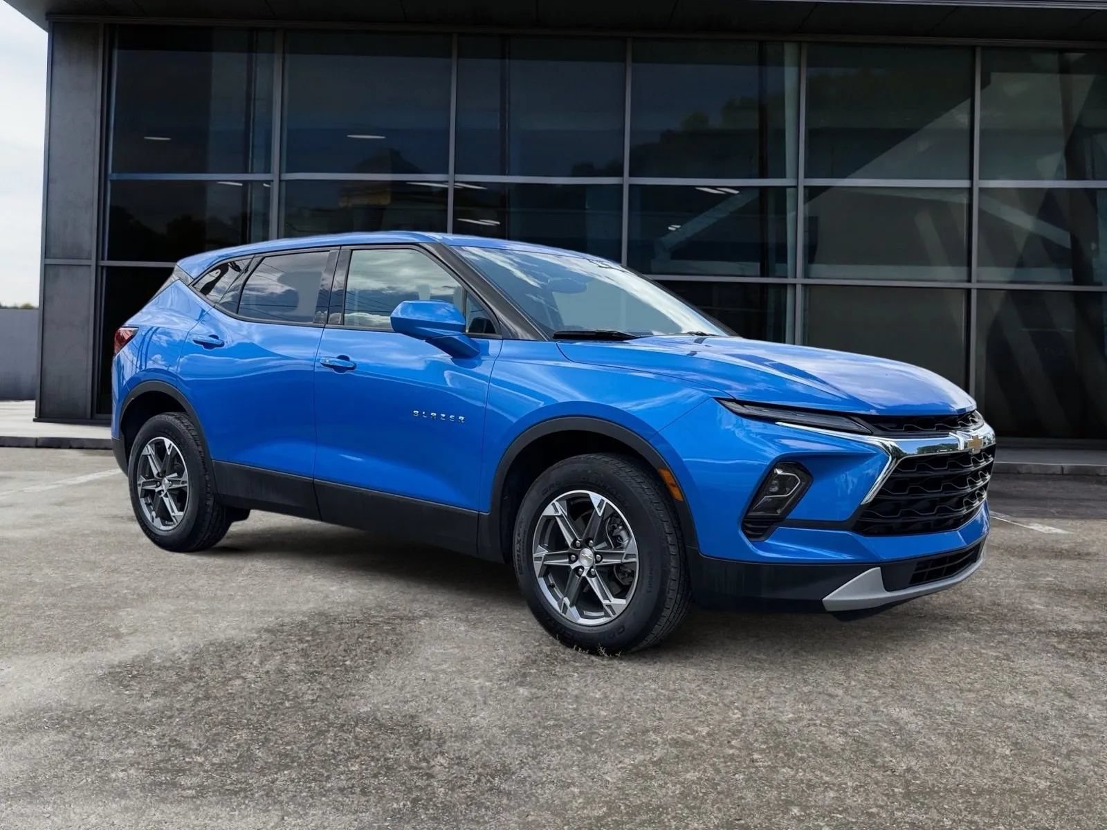Used 2025 Chevrolet Blazer LT