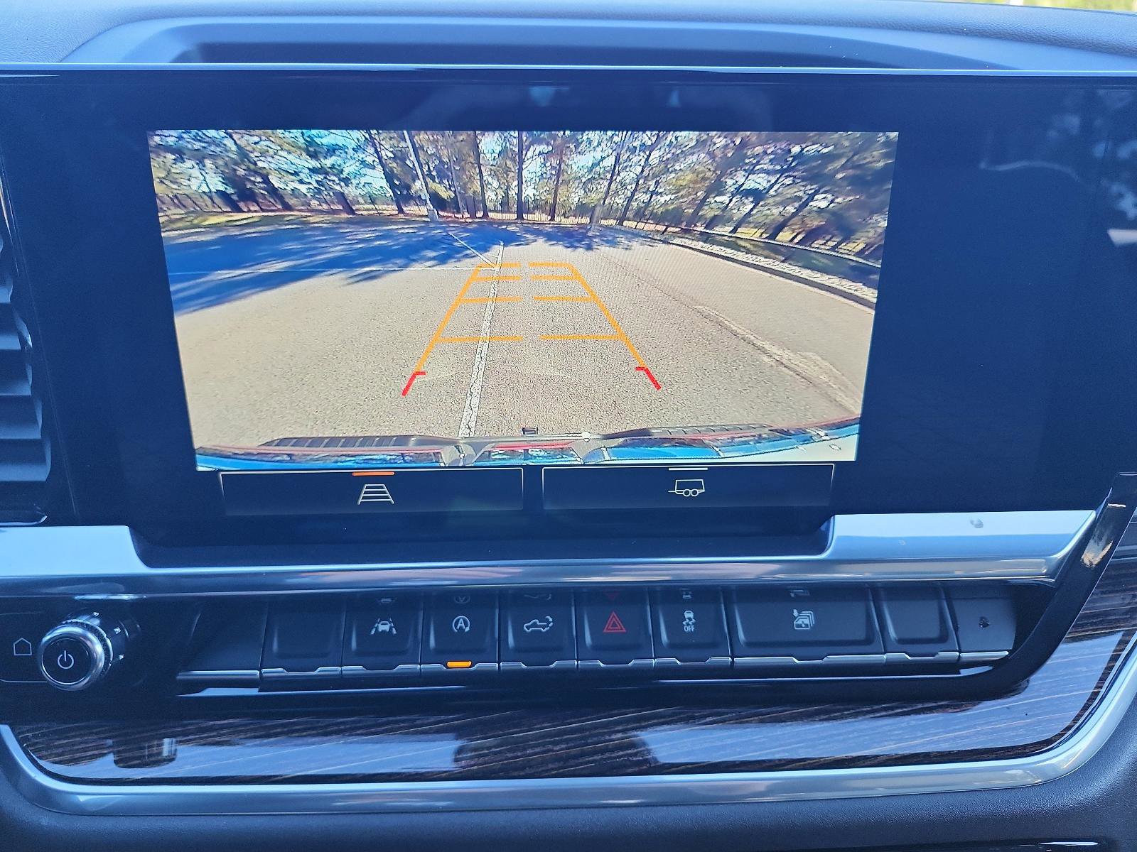 Used 2025 GMC Sierra 1500 SLE image 17