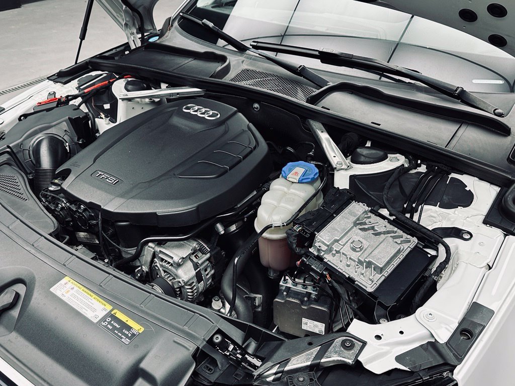 Used 2018 Audi A4 2.0T Premium Plus w/ Premium Plus Package AWD/4WD image 46