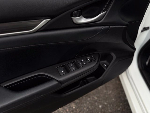 Used 2021 Honda Civic EX-L image 15