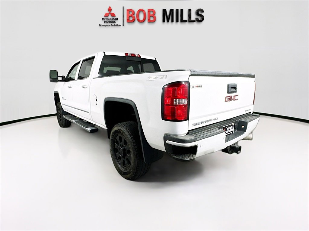 Used 2015 GMC Sierra 3500 Denali w/ Duramax Plus Package image 5