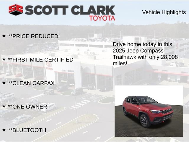 Used 2025 Jeep Compass Trailhawk w/ Trailhawk Elite Group image 7